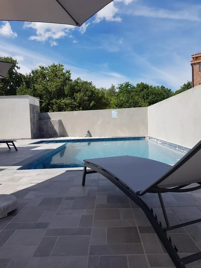 Villa Dorina Kaštel