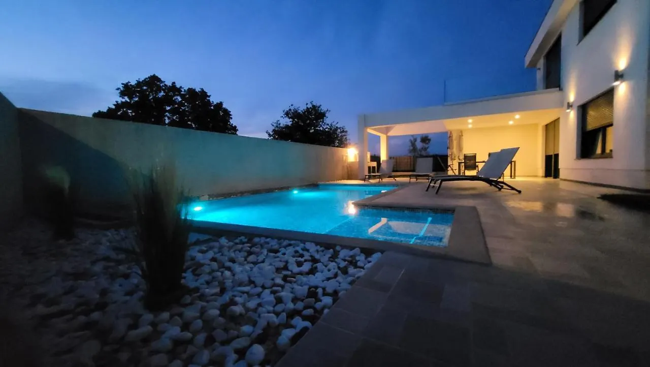 Villa Dorina Kastel