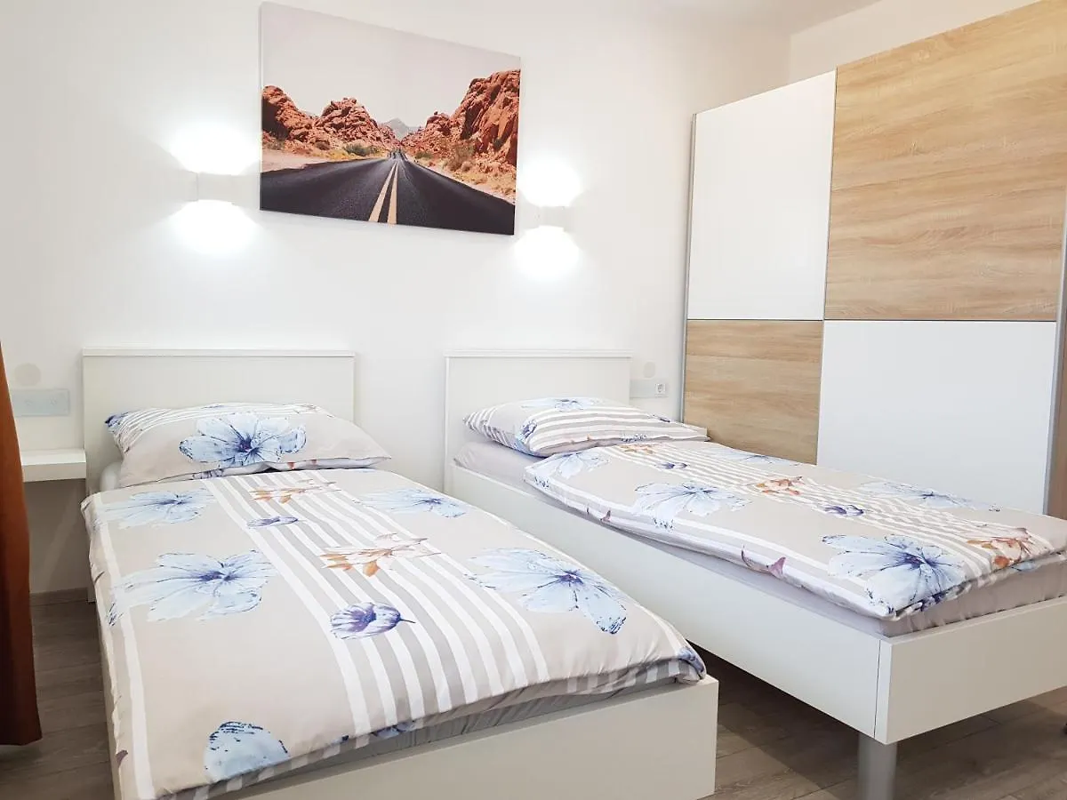 Villa Dorina Kastel