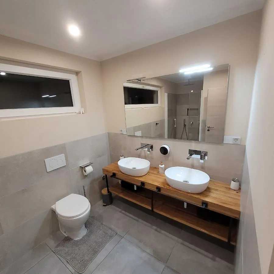Villa Dorina Kastel