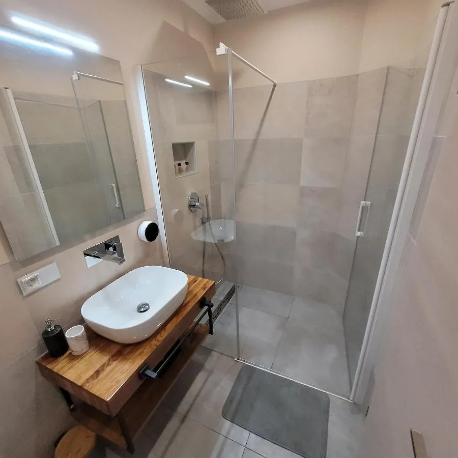Villa Dorina Kastel Croatia
